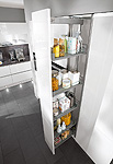 Sehen Sie hier Küchen-Beispiele unserer Hoch- und Apothekerschränke - Q.HOCH-006