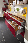 Sehen Sie hier Küchen-Beispiele unserer Unterschränke sowie Schubladenschränke - Q.UNT-023