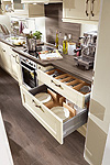 Sehen Sie hier Küchen-Beispiele unserer Unterschränke sowie Schubladenschränke - Q.UNT-030